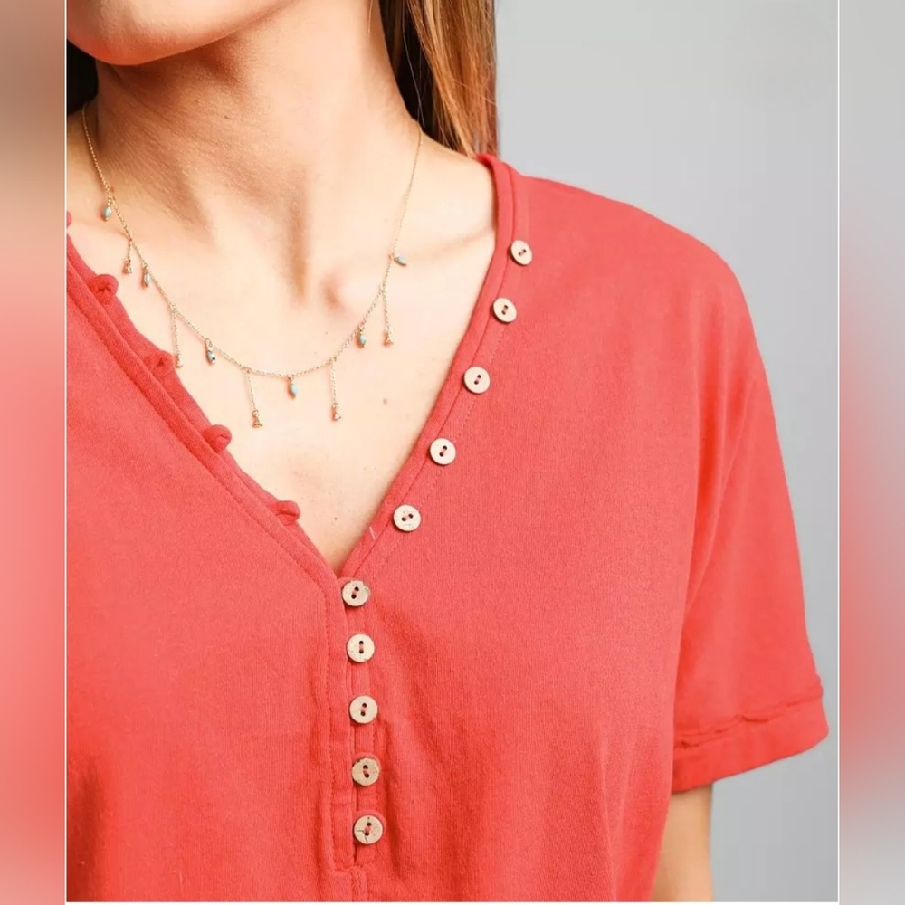 BKE Raw Edge V-neck Henley-Size Small - Picture 3 of 7